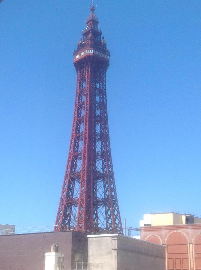 Myrtle House Hotel Blackpool Exterior photo