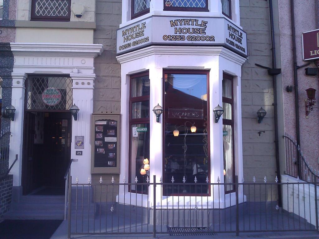 Myrtle House Hotel Blackpool Exterior photo